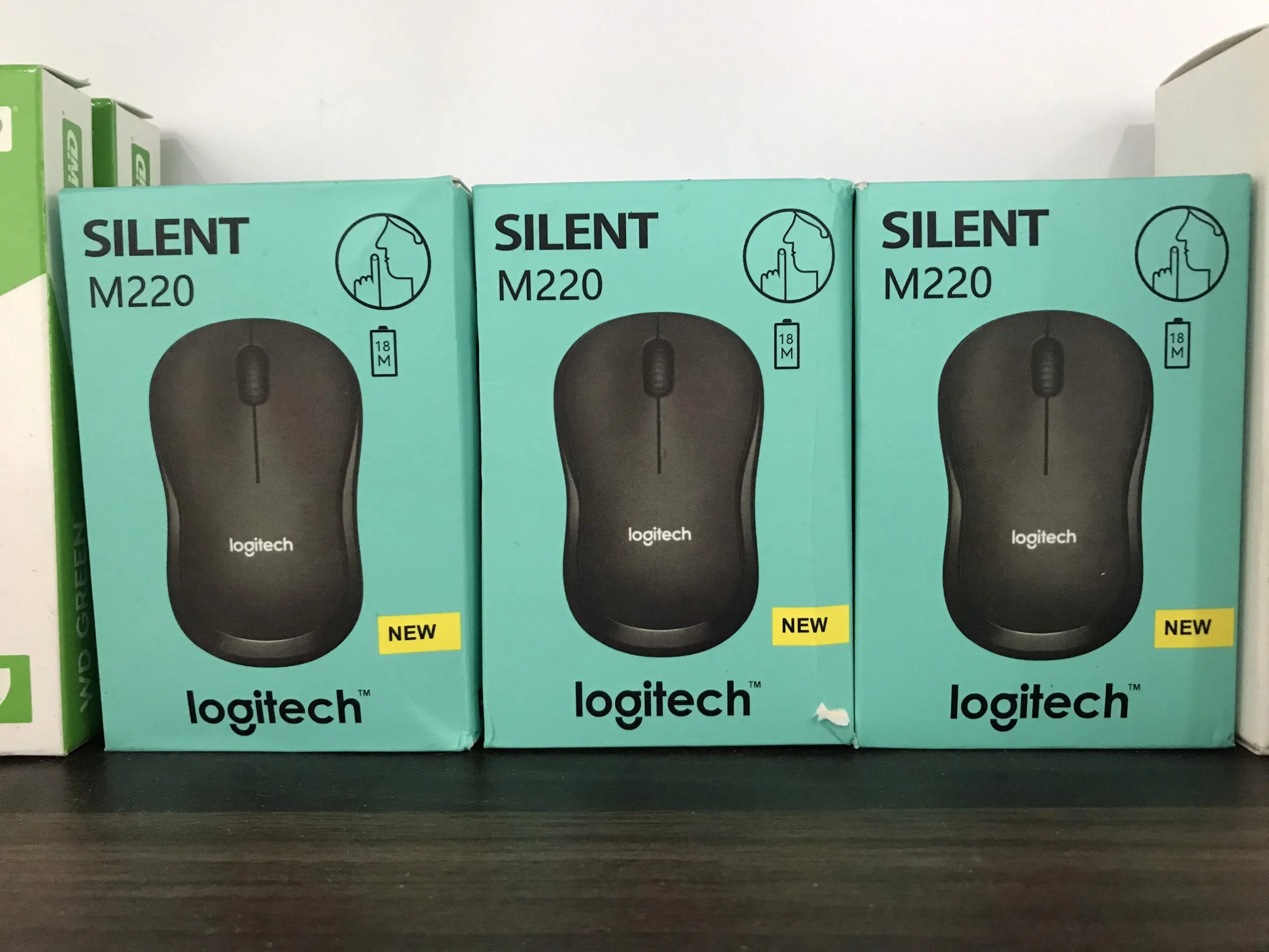 Chuột Logitech M220